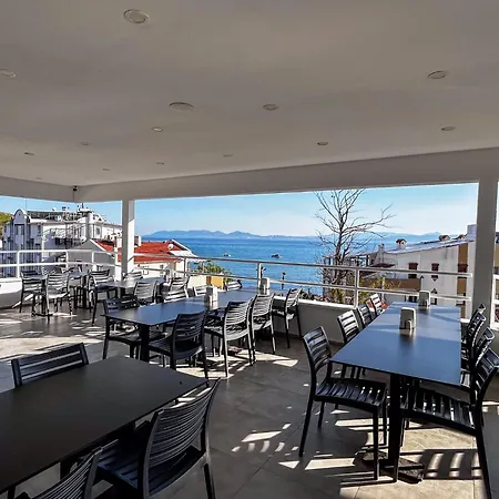 Hotel A.emreli 4*