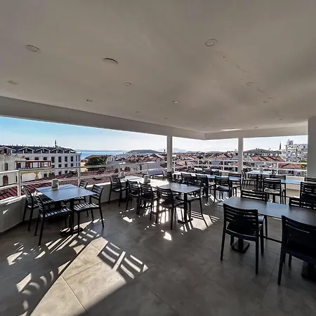 A.emreli Hotel Ayvalı