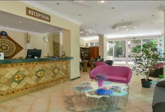 A.emreli 호텔 Küçükköy